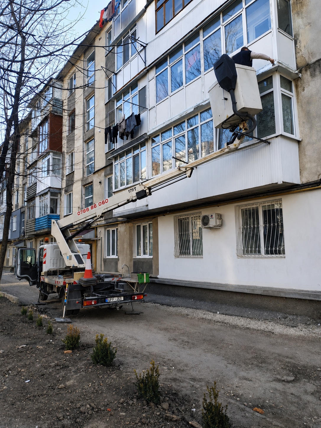 AutoTurn 18 metri pe obiect comercial în Bălți